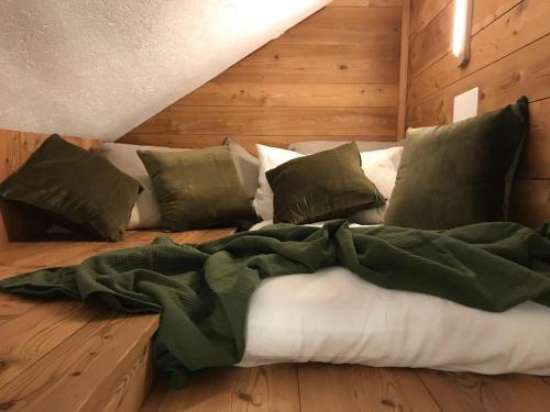 Courmayeur Apartment | Cozy Apartment close to the ski slopes