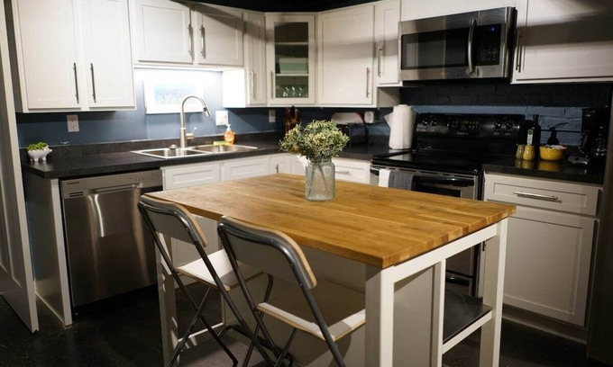 Fargo Condo | Cozy Apartment Downtown Fargo