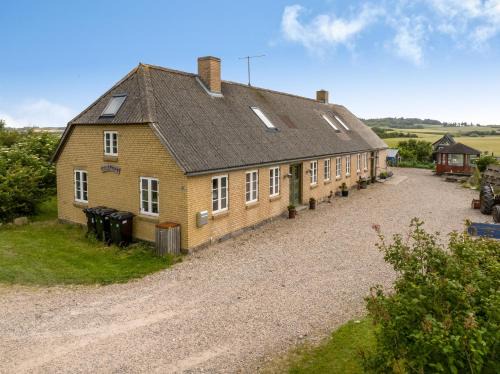 Snedsted House | Cozy Apartment In An Older Country House In Thy