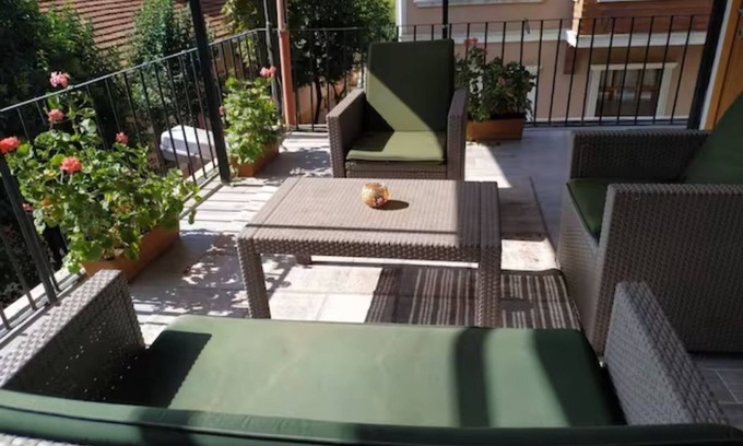Sultanahmet Apartment | Cozy apartment in Old City Center up to 4 people with a Large Terrace