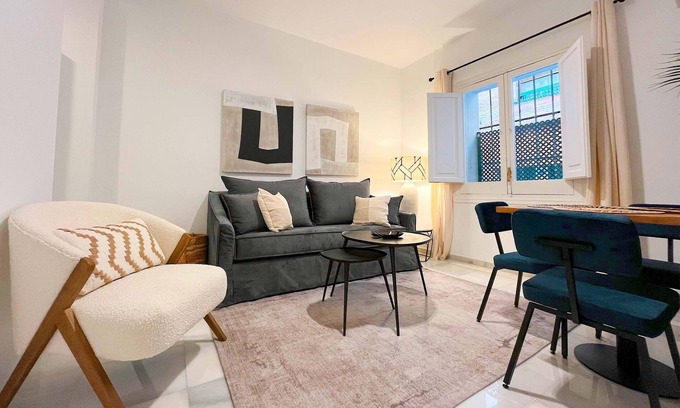 San Vicente Apartment | Cozy apartment in Sevilla center. Baños IV
