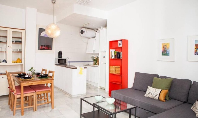 San Gil Apartment | COZY APARTMENT IN THE CENTER OF SEVILLE
