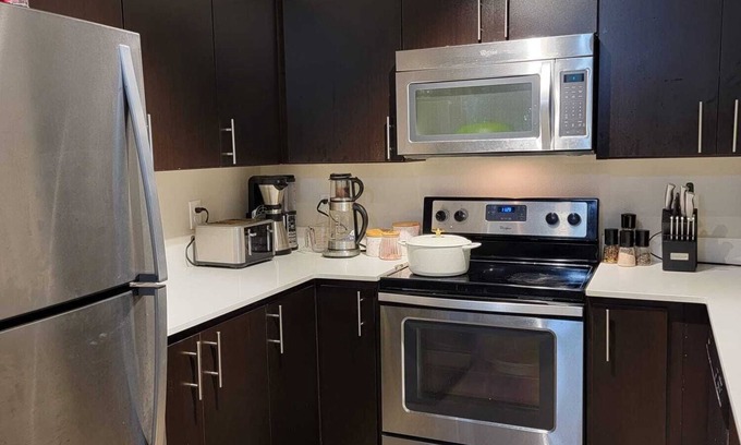 Issaquah Highlands Apartment | Cozy Apartment, near to marketplace, Sewdish, bus station
