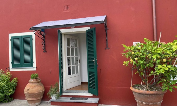 San Giuliano Terme Apartment | Cozy apartment nestled in the green countryside between Pisa and Lucca.