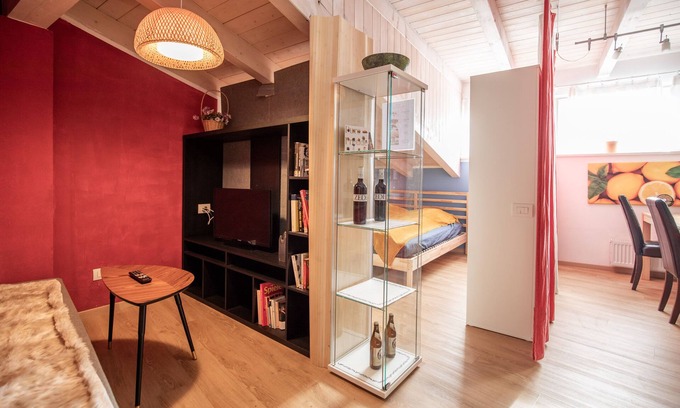 Bressanone Apartment | Cozy Attic Apartment near the Cathedral – BrixenCard Included