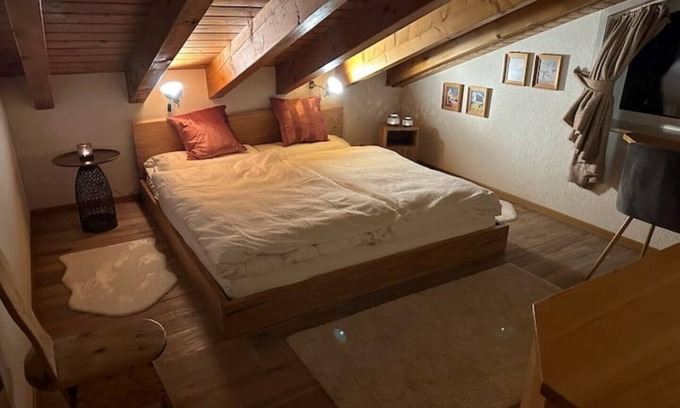 Zermatt Condo | Cozy attic apartment with charm - & private balcony