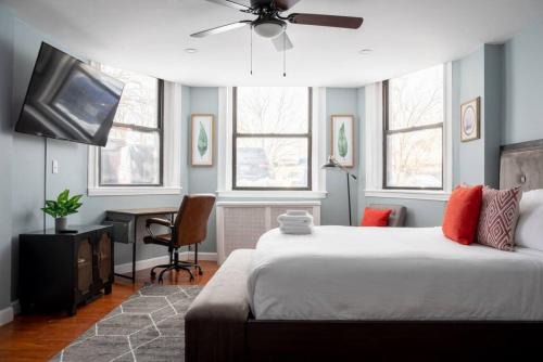 Fenway–Kenmore Apartment | Cozy Back Bay Studio and Close to Fenway