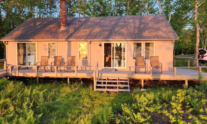 Trenton Cottage | Cozy Beachfront Oceanfront Cottage near Acadia National Park!