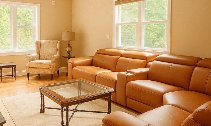 Sharon House | Cozy & Beautiful two-bedroom residence nestled in the lovely town near Boston