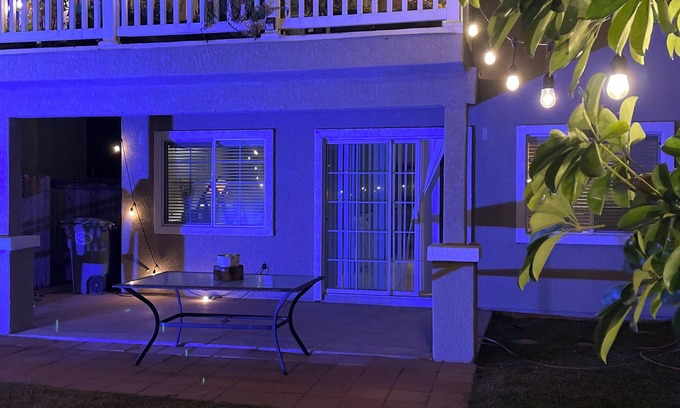 Oxnard Shores House | Cozy bedroom within a beach house in lovely Oxnard