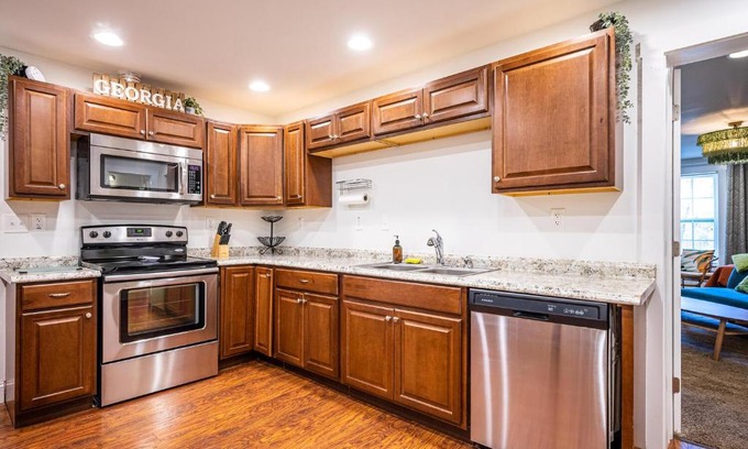 Decatur Apartment | Cozy Bohemian 2 bed 1 Bath in Decatur