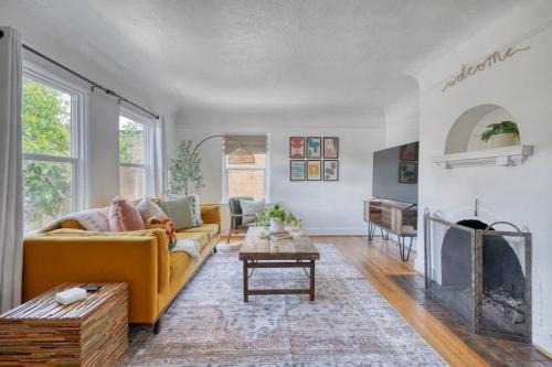Alberta Arts District House | Cozy Boho 1BR - Walk to Shops & Cafes