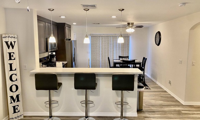 Holiday Shores House | Cozy Brand NEW Home Near the Colorado River!
