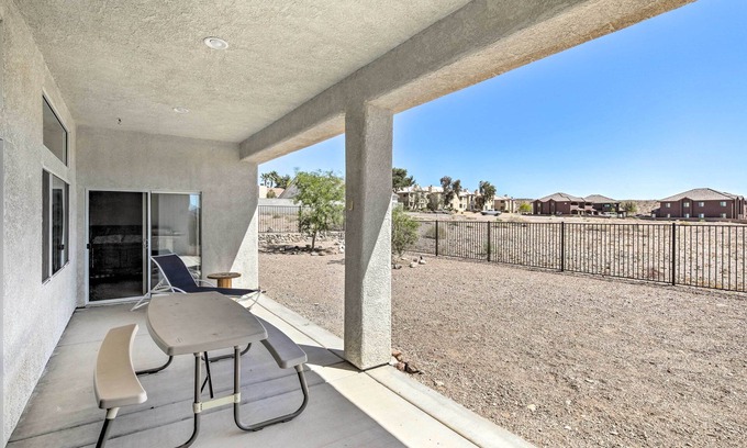 Sunridge Estates House | Cozy Bullhead City Home w/Patio & Mountain Views!