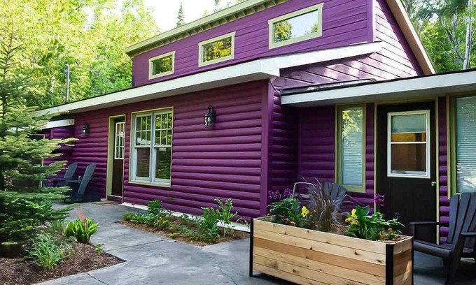 Tobermory House | Cozy Cabin in the Forest