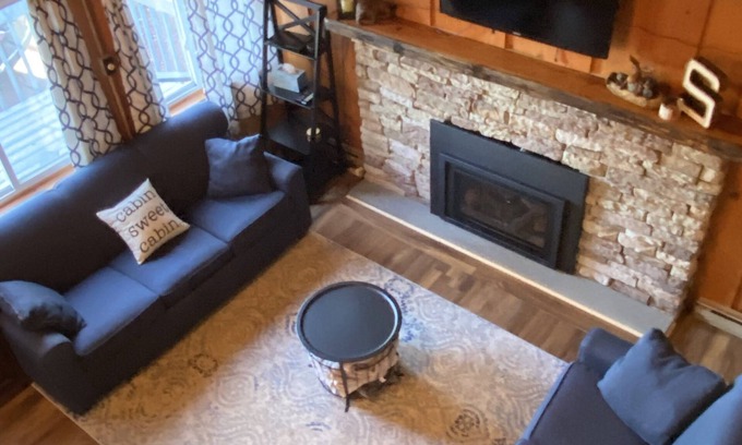 Lake Harmony Estates House | Cozy cabin - near lake and skiing