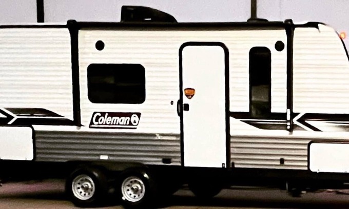 Clinton RV Rental | Cozy Camper at Truman Lake