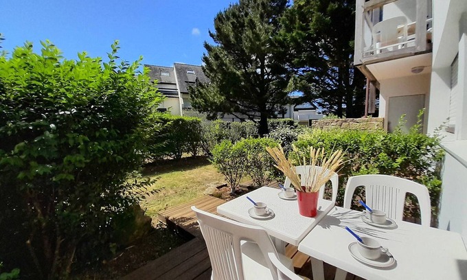 Carnac Apartment | Cozy Carnac Studio with Pool Access, Near Beach & Thalassotherapy
