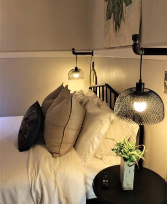 Downtown El Paso Apartment | Cozy Casa Mina 1br Near Downtown Parking
