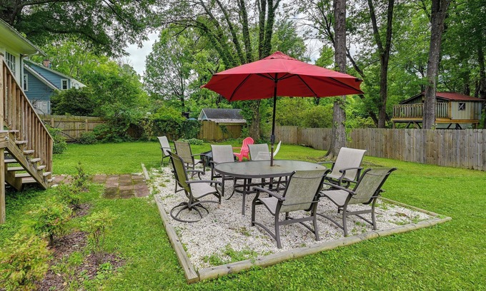 Lindley Park House | Cozy ‘Casa Verde’ Getaway - 1 Mi to UNCG Campus