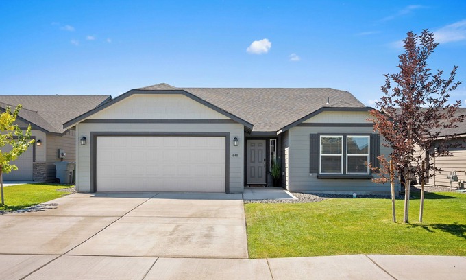 South Richland House | Cozy central location home just minutes from everything you need!