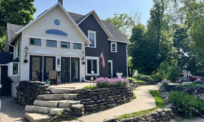 Cheboygan House | Cozy Chic of Cheboygan: Hot Tub, Tanning Bed, Massage Chair, Walk Everywhere!