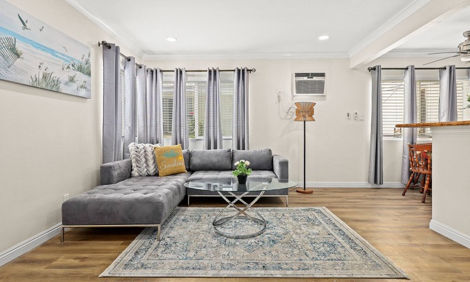 Alhambra Condo | Cozy City Center 2BR Apartment Near Los Angeles