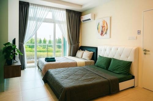 Kuching Apartment | Cozy City, Large studio stay for couple or family , Riverine Diamond