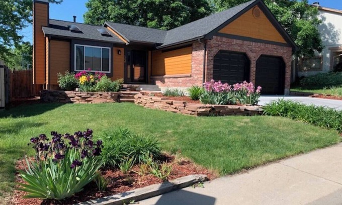 Ralston Valley House | Cozy, Clean & Fully Remodeled – Long Stay Friendly!