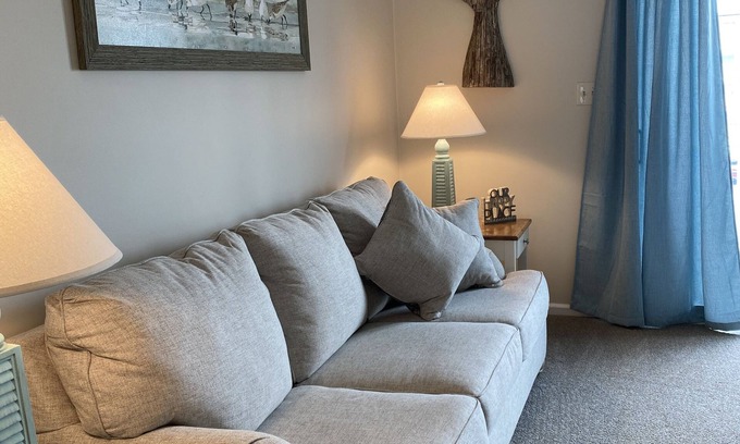 Midtown Ocean City Condo | Cozy Coastal Ocean Block Condo, Mid town with a pool!