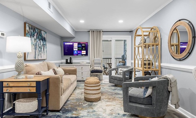 North Myrtle Beach Condo | Cozy, comfortable and freshly renovated oceanfront condo.you're gonna love it!