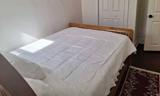 Downtown Baltimore House | Cozy & comfortable Place, Quiet Neighborhood.