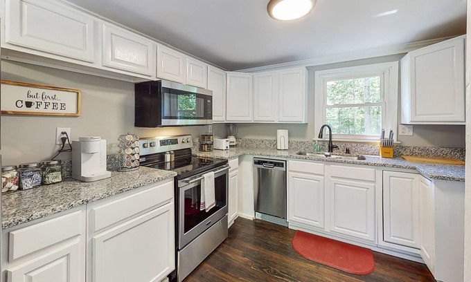 Fort Mill House | Cozy Comfy Country Home