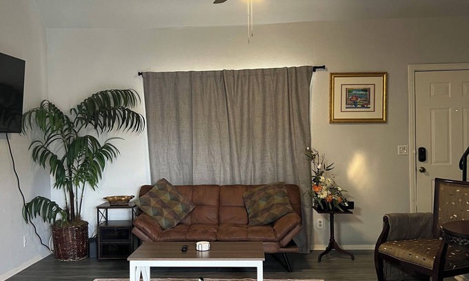 Paradise Apartment | Cozy Condo by UNLV.