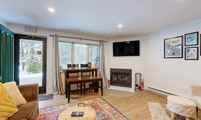 Waterville Valley Condo | Cozy condo near town square & slopes w/gas fireplace, pool/deck-Dog Friendly