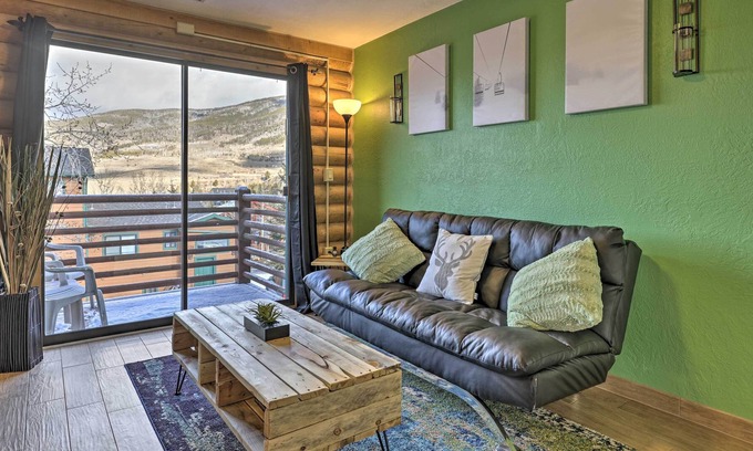Summit Cove Condo | Cozy Condo w/ Views, Walk to Dillon Reservoir