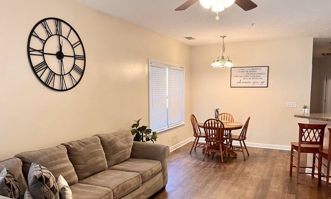 Carolina Forest Condo | Cozy Condo With Pool Near Beach And Golf Courses!