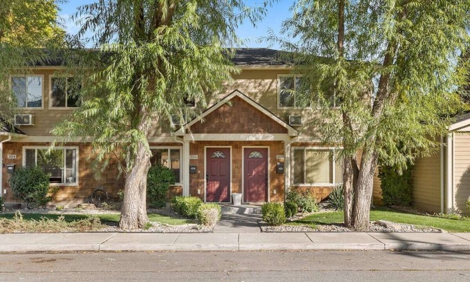 Coeur d'Alene Condo | Cozy condo within walking distance to downtown Coeurdalene and the lake