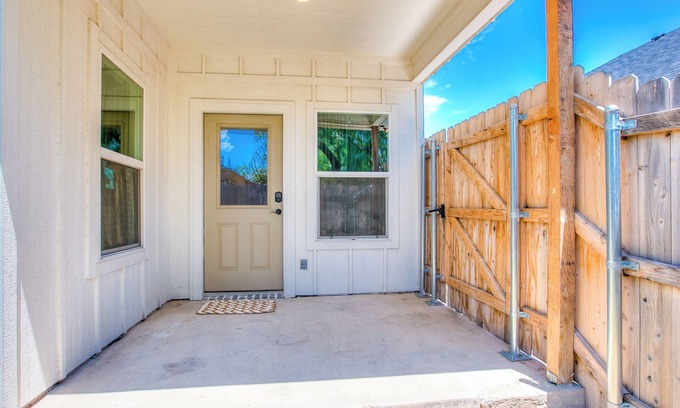 San Angelo House | Cozy & Convenient 5 min to GAFB