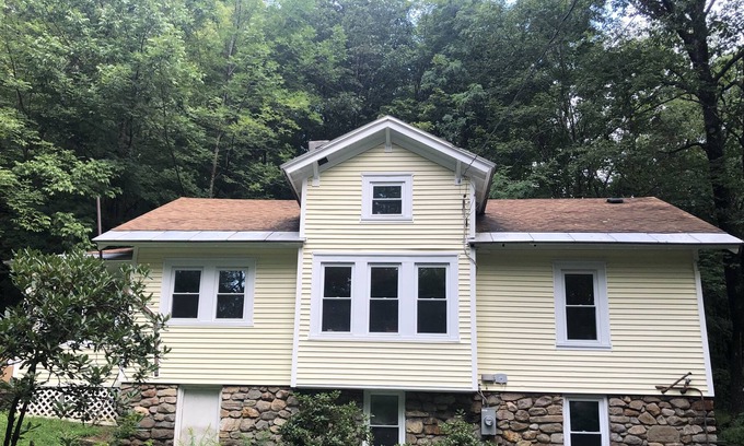Washington Cottage | Cozy Cottage in the Woods -- near all Berkshire attractions