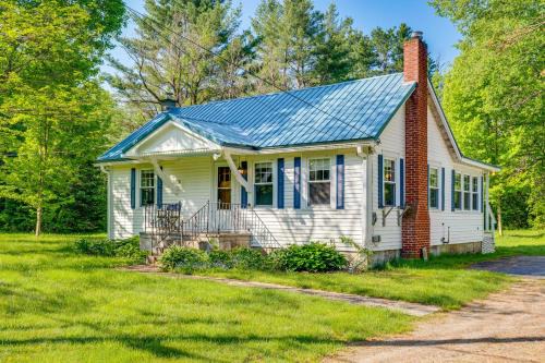 Bethlehem House | Cozy Cottage Near Ski Bretton Wood and Franconia