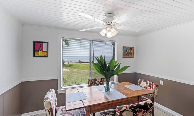 Driftwood Cottage | Cozy Cottage on Mobile Bay!