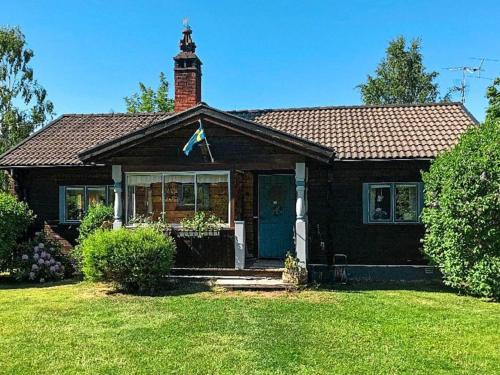 Solleron House | Cozy Cottage Retreat in Gesunda-By Traum