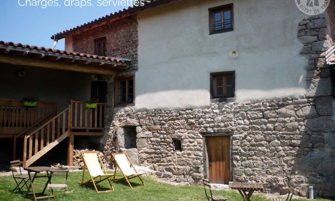 Palogneux Cottage | Cozy Cottage with Wood Stove, Near Skiing & Scenic Trails in Peaceful Farm Setting
