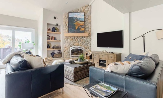 Cottonwood Heights House | Cozy Cottonwood Canyon Condo