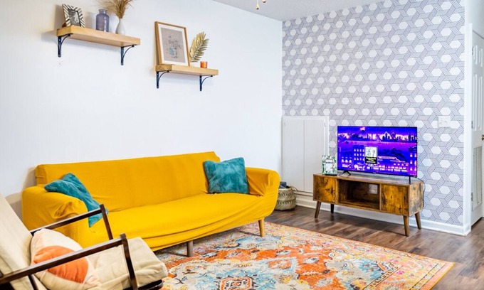 Enterprise House | Cozy/cute townhouse- fenced yard minutes from Ft. Novosel