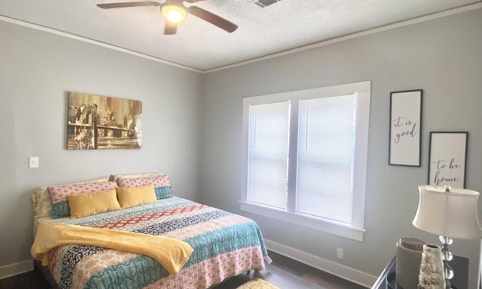 North Little Rock House | Cozy Duplex in Historic Argenta!