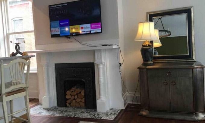 Bloomfield Apartment | Cozy Entire Apt 1 Friendship Park Free parking