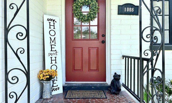 Ocala House | Cozy Farm-style Home near Downtown Ocala