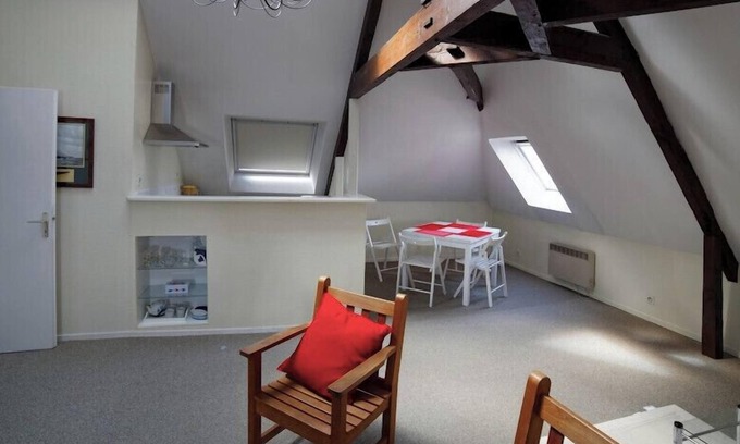 Vannes Apartment | Cozy flat in the heart of Vannes